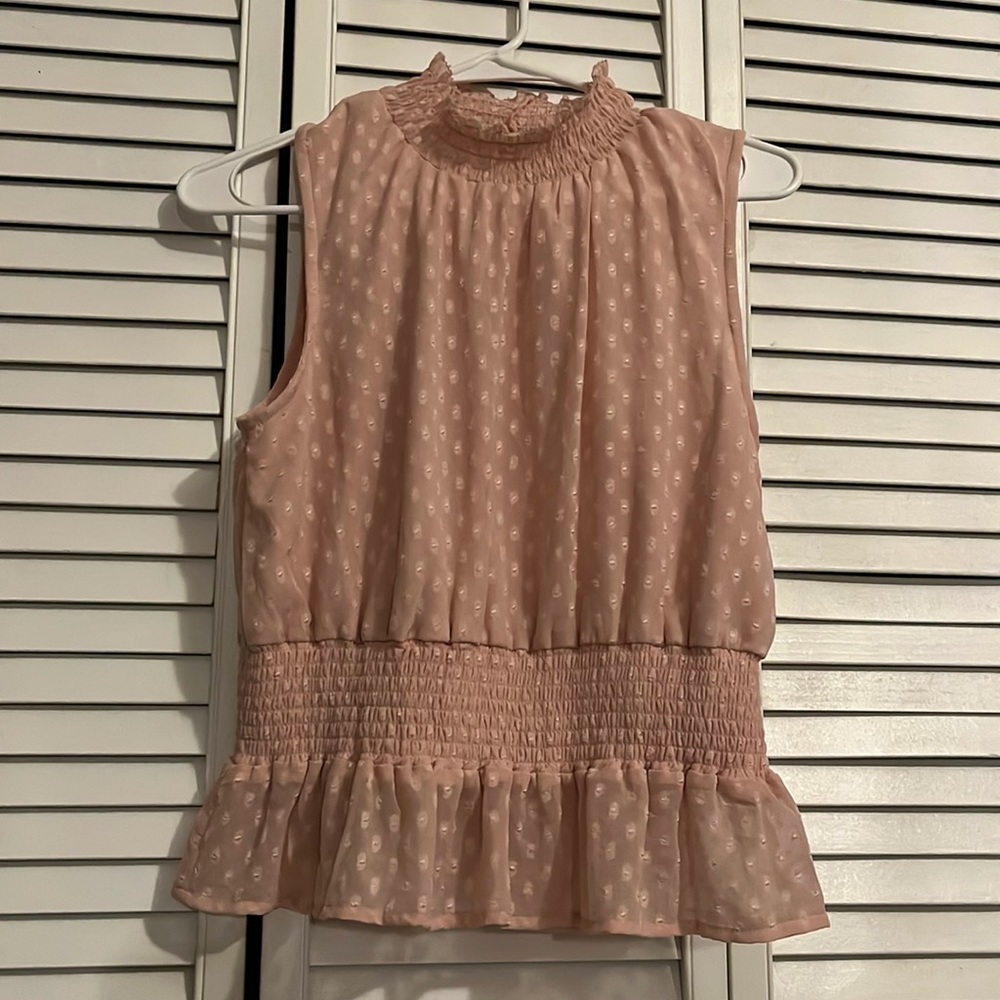 NWT Boutique Pink Frill Blouse in Women’s Size Large